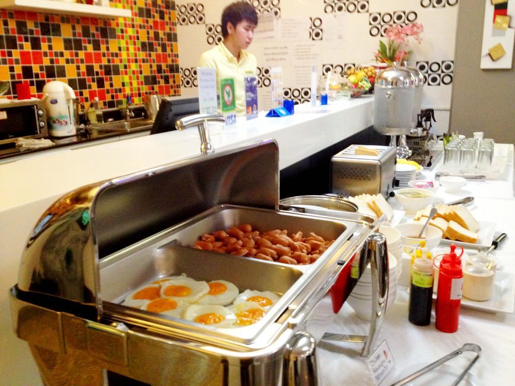 Saphaipae Hostel バンコク都 エクステリア 写真