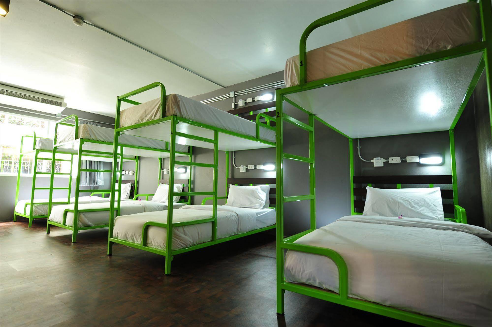 Saphaipae Hostel バンコク都 エクステリア 写真