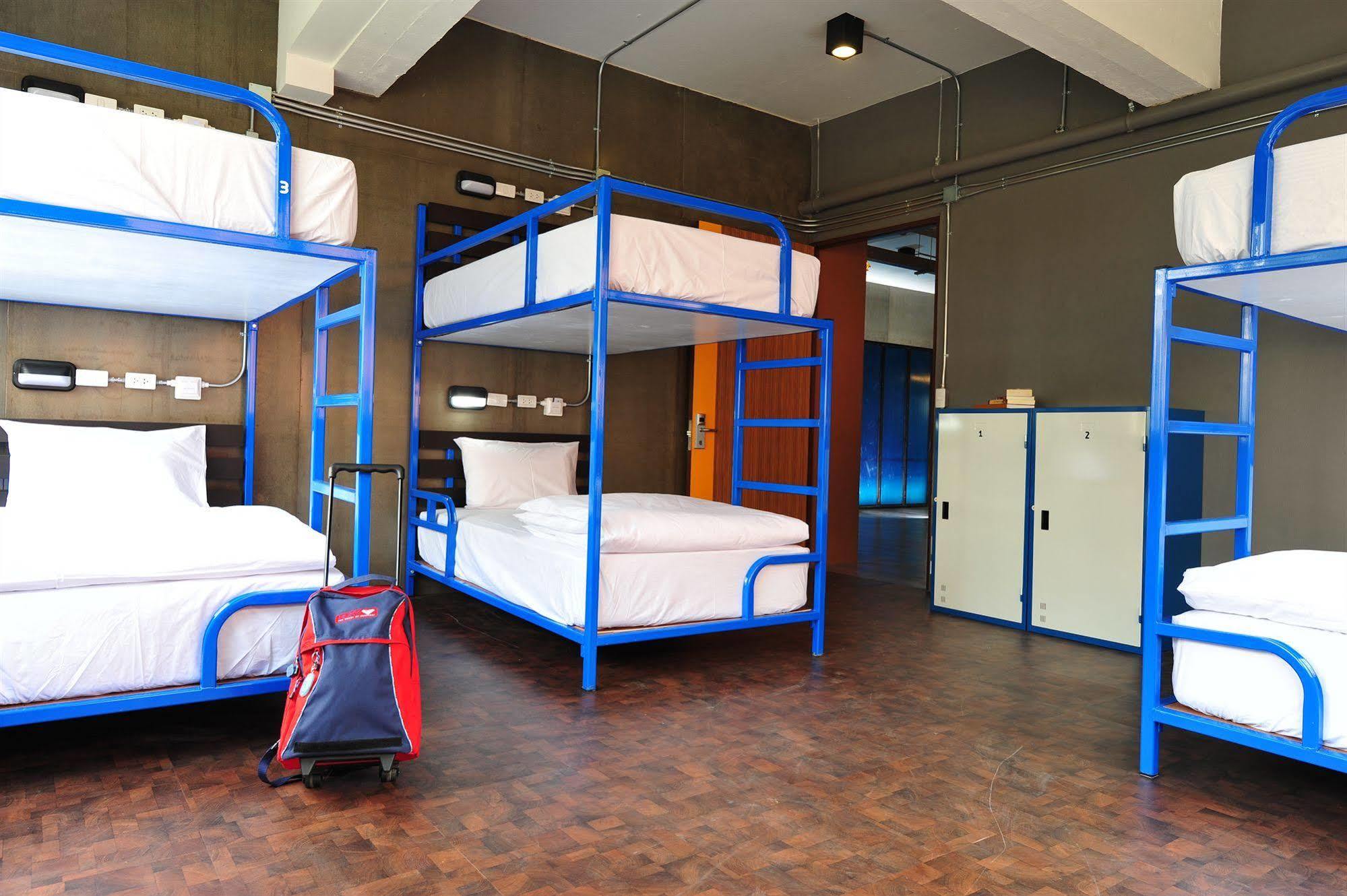 Saphaipae Hostel バンコク都 エクステリア 写真